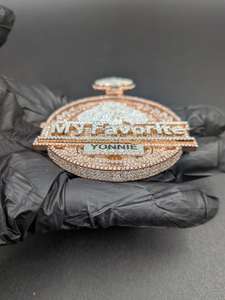 Colgante de Moissanita con Corte Esmeralda Chapado en Oro Rosa Personalizable, Disco con Letra de Plata de Ley 925, Joyería de Fiesta Estilo Hip Hop - Product Image 4