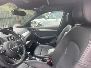 Audi Q3 2.0T Premium Plus 2015 - Product Image 3