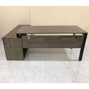 โต๊ะทำงานผู้บริหาร Trian System ขนาด 160x140 ซม. ดีไซน์ร่วมสมัย ขาเหล็กทรงสามเหลี่ยม สำหรับใช้ในสำนักงานหรือที่บ้าน รุ่น HBTA020 - Product Image 6