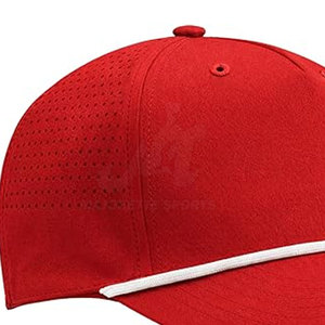 Casquettes de baseball tendance conçues pour le streetwear urbain, fabriquées avec un tissu de qualité et dotées d'un fermoir snapback. - Product Image 6