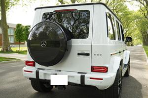 2024 AMG G63 AWD SUV Turbo, Bajo Kilometraje, Transmisión Automática, Volante a la Izquierda, Gasolina, en Excelente Estado - Product Image 3