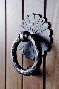 Tirador de anillo de piedra Knock Manor, aldaba de puerta de Metal, aldaba de latón de diseño moderno para accesorios de entrada y ventana, acabado antiguo - Product Image 5