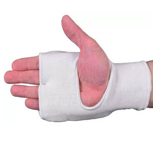 Mitaines de karaté légères pour l'entraînement, pour une précision des coups et une pratique des arts martiaux - Matériel en coton - Product Image 4