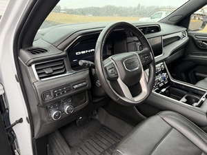 GMC Yukon Denali 2023 con Título Limpio, 4WD Turbodiésel, Motor Duramax Turbodiésel de 3.0 Litros y Seis Cilindros en Línea - Product Image 5