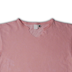 T-shirt décontracté pour femme en coton 100% 200gsm, col en V, bord brut, manches courtes, tricoté en molleton, imprimé, anti-rides, lavage minéral - Product Image 2