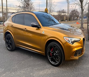 พร้อมจัดส่ง RHD/LHD 2022 ALFA RO-MEO STELVIO เครื่องยนต์ V6 ทวินเทอร์โบ 505 แรงม้า ระบบขับเคลื่อนสี่ล้อ - Product Image 1