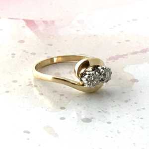 Anillo único de oro amarillo de 18 quilates, anillo de bodas de diamante cultivado en laboratorio de corte brillante redondo, regalo de fiesta perfecto para pareja - Product Image 5