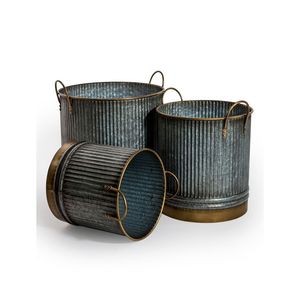 Cubo de maceta rústico galvanizado con sello de retrete desgastado ideal para flores, suculentas y áreas de exhibición de jardín - Product Image 4