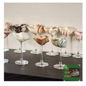 Copa de Martini de Concha Marina Pulida Natural, Copa de Vino Hecha a Mano, Perfecta para Bodas, Cenas y Eventos - Product Image 3