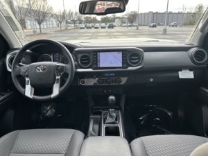 Toyota Tacoma 2WD SR5 d'occasion propre 2023 - Product Image 4