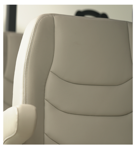 รถกอล์ฟหรูหราปรับแต่งได้ 2 4 6 8 ที่นั่ง พร้อมระบบกันสะเทือนขั้นสูง พื้นที่เก็บของเพิ่มเติม สำหรับโรงแรมและชุมชน ราคาประหยัด - Product Image 1