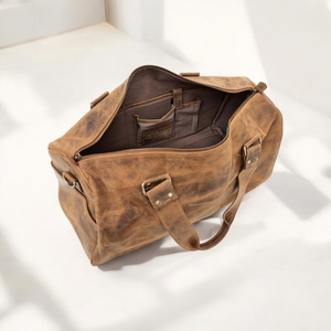 Bolsa de gimnasio deportiva con estilo de viaje para hombre de cuero genuino, equipaje de noche de piel de vaca personalizado, bolsa de lona de fin de semana de cuero de grano completo - Product Image 2