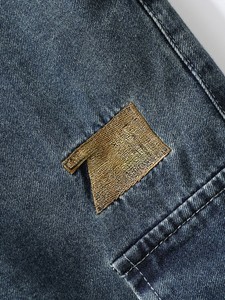 กางเกงยีนส์ผู้ชายไซส์ใหญ่ ทรงหลวม ขากว้าง ผ้าเดนิม ระบายอากาศดี รุ่น ODM ล้างสีพื้น สำหรับฤดูใบไม้ผลิและฤดูหนาว สไตล์ลำลอง ทันสมัย ปี 2025 - Product Image 3