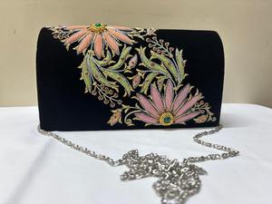 กระเป๋าถือสำหรับผู้หญิงขนาด8x5นิ้ว - Product Image 4