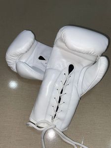 Gants de boxe professionnels en cuir Winning avec protection du poignet, fermeture à lacets sur toute la longueur des doigts, personnalisables, unisexe, Noël - Product Image 4