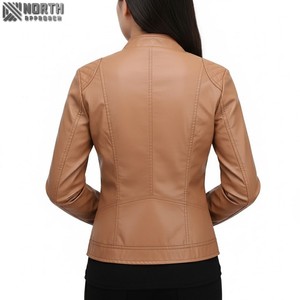 Chaqueta de cuero ajustada para Mujer | Diseño elegante y ajustado con cuero genuino de primera calidad para un aspecto moderno Señoras de cuero personalizadas - Product Image 2