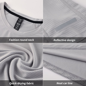 Camiseta con Parche Bordado al por Mayor de Outfitize International, Ropa de Moda Personalizada - Product Image 3