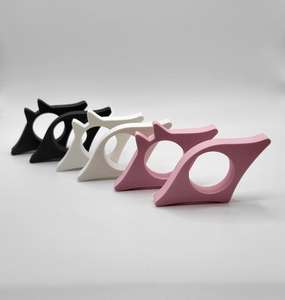 Sujeta Libros de Madera Ajustable, Pulido y Duradero con Diseño de Agarre para el Pulgar para una Lectura y Estudio Cómodos - Product Image 6