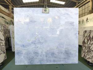 Grande dalle de marbre onyx blanc translucide Fendy rétroéclairée avec des veines pour mur, sol, table à manger, îlot, comptoir, meuble-lavabo - Product Image 6