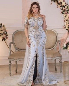 Zari ที่สวยงาม & น่าทึ่งใหม่ปักลงบนนักออกแบบชุดเดรสคัฟตันตัดสีฟ้าสวยงามสำหรับงานปาร์ตี้-สวมใส่ & งานแต่งงาน = 2024 - Product Image 1