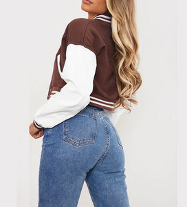 Chaqueta Letterman personalizada de primera calidad para mujer, hecha a medida para un estilo cómodo y un rendimiento duradero en estilo informal - Product Image 3