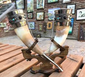 Juego Decorativo de Cuerno de Buey Vikingo Premium de Alta Demanda con Soporte, Cuerno para Beber de Estilo Medieval Hecho a Mano - Product Image 6