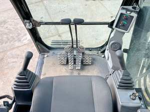 Para Excavadora de Tipo Oruga 320D3 GC con Capacidad de Cucharón de 1.0 m, Motor y Caja de Cambios de Alta Eficiencia, Componentes Huade y PLC - Product Image 6