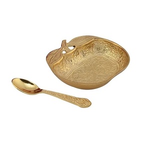 Plat de service décoratif en métal de luxe traditionnel avec bol mélangeur pour les fêtes, tailles personnalisables et design écologique - Product Image 4