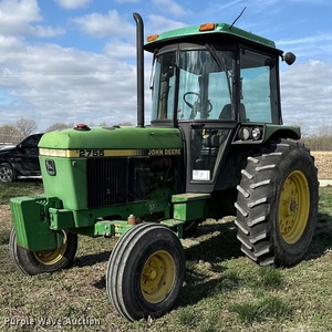 Tractor John Deere 2755 a la venta fiable, potente y eficiente con servicio de entrega rápida en todo el país - Product Image 6