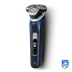 Afeitadora Eléctrica de Triple Cuchilla para Hombre, Uso en Seco y Húmedo, con Recortador Extraíble, Resistente al Agua IPX7, Lavable, Incluye Base de Carga y Estuche de Viaje - Product Image 3