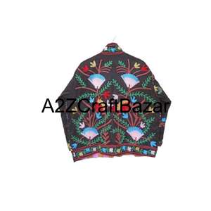 Blouson bomber vintage brodé à la main avec motif floral, en coton tricoté, réversible, écologique, respirant et à séchage rapide - Product Image 6