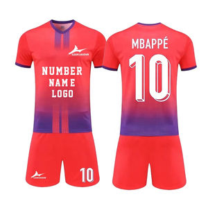 Uniforme de football confortable fabriqué par des professionnels, uniforme de football de produit très demandé pour les hommes - Product Image 4