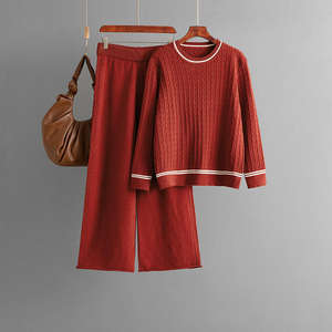 Ensemble de pulls pour femmes teints en vêtements d'hiver - Product Image 6