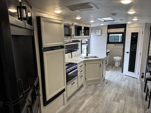 Jayco White Hawk 27RB 2023 usado en venta, listo para entregar. - Product Image 2
