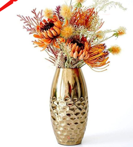 Florero decorativo de mesa de aluminio y metal con acabado dorado hecho a mano para hotel, restaurante, bar y oficina - Product Image 2