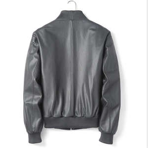 Chaqueta de Cuero Vacuno Genuino para Hombre, Chaqueta Corta Estilo Béisbol con Método de Tejido Transpirable, Estilo Urbano, Temporada de Primavera - Product Image 2