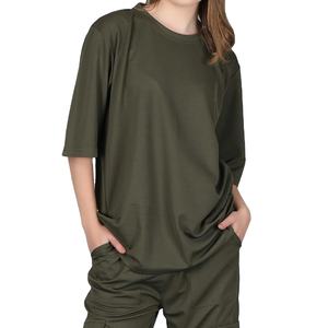 เสื้อยืดโอเวอร์ไซส์ผ้าฝ้าย 100% ระบายอากาศได้ดี พิมพ์โลโก้ได้ตามต้องการ น้ำหนัก 180 GSM คุณภาพสูง สำหรับผู้ชายและผู้หญิง รุ่นหนาพิเศษ  ซัมเมอร์ 2026 - Product Image 4