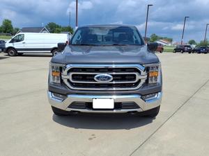 รถฟอร์ด F-150 XLT SuperCrew ปี 2022 สภาพใหม่/มือสอง ขับเคลื่อน 4 ล้อ เกียร์อัตโนมัติ เบาะหนัง หลังคาซันรูฟ จอสัมผัส - Product Image 3