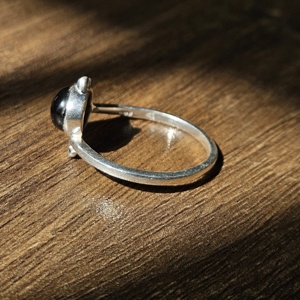 Anillo de Plata de Ley 925 Muy Popular, Estilo Religioso, con Ónice Negro Ovalado, para Compromisos, Bodas, Fiestas y Aniversarios - Product Image 2