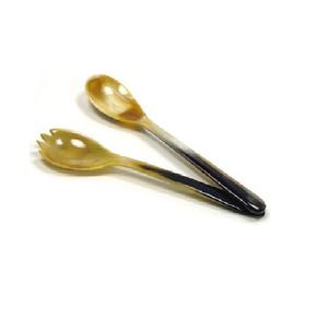 Cuillère élégante en corne de bois naturel Artisan Outils de salade finis à la main pour les repas rustiques Alimentation personnalisable - Product Image 6