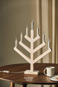 Menorá Moderna Geométrica de Madera de Nogal y Cobre, Candelabro de Nueve Brazos para Hanukkah, Portavelas Judío para Fiestas, Decoración del Hogar - Product Image 3