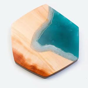 Nouveaux sous-verres en bois de résine Unique boissons cadeaux époxy en bois gravé personnalisé pour la décoration de table mariage et fêtes - Product Image 4