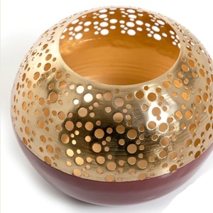 Portavelas Votivo de Diseño Artesanal, Calidad Superior, Personalizado, Diseño Moderno, Acabado en Dos Tonos, Portavelas de Metal - Product Image 1