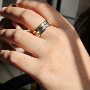 Three Tone Fine <b>Ring</b> with Coral & Flower Elegant <b>Spinner</b> Design - Product Image 3