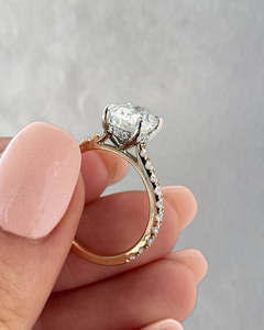 Bijoux délicats Femmes Fiançailles Diamant Cultivé En Laboratoire 14K Solide Or Jaune Ovale Solitaire Caché Halo et Pave Bagues Chics OEM ODM - Product Image 6