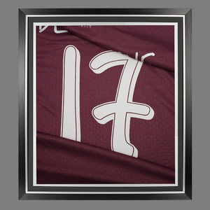 Camisetas de Fútbol Profesionales Personalizables Temporada 2026, Estilo Retro Tailandés, con Nombre y Logotipo Personalizados, para Clubes Locales y Visitantes - Product Image 1