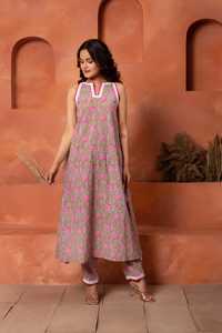 Ensemble coordonné en coton gris imprimé à la main, motif Bandhani, vêtements décontractés, kurta en coton pour la saison estivale et automnale - Product Image 2