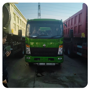 Camión Cisterna de Transporte de Productos Químicos o Aceite de Seguridad Personalizado de 6X4 y 10000 Litros, Camión Cisterna de Aceite de <span class=keywords><strong>Palma</strong></span> en China - Product Image 2