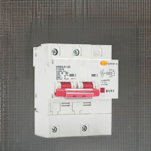 Disjoncteur <span class=keywords><strong>miniature</strong></span> (MCB) de qualité supérieure DC PA66 6kA Capacité de coupure Déclenchement automatique Protection contre les surcharges et les courts-circuits - Product Image 1
