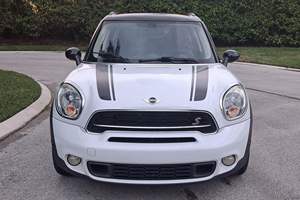 Mini Cooper S Countryman Plus 2016 d'occasion en bon état, sans accident, conduite à gauche/droite - Product Image 6